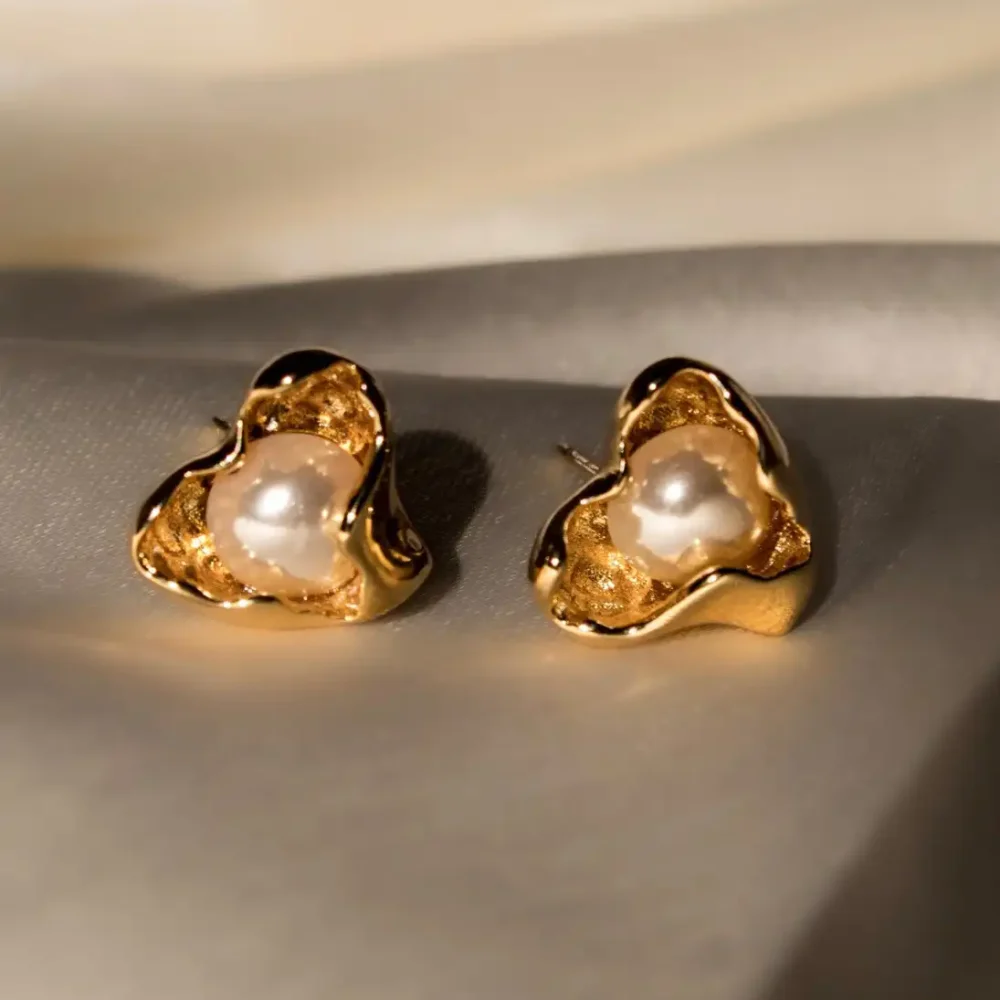 Gold-Plated Heart Pearl Stud Earrings