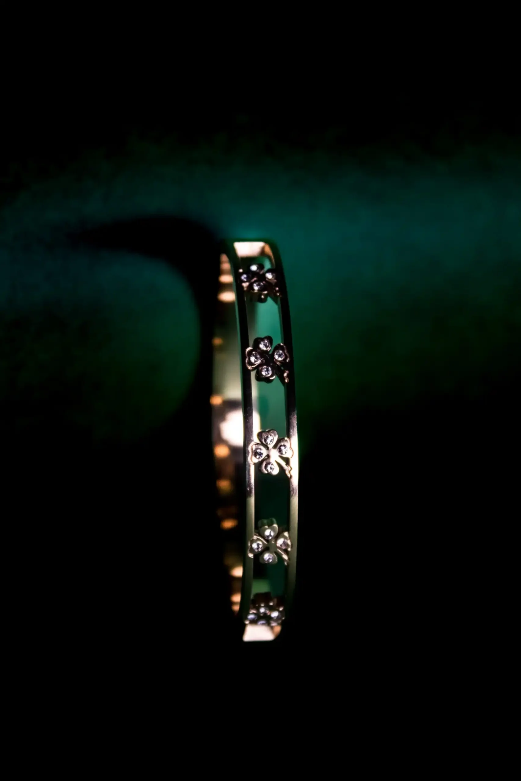 Elegant Gold-Plated Floral Cutout Bangle with Crystal Accents